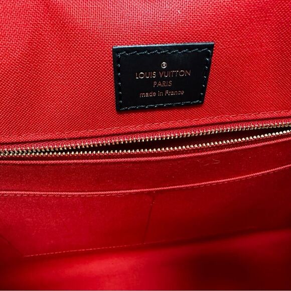 Louis Vuitton OntheGo GM Reverse Monogram Giant (Authentic) - Picture 14 of 16